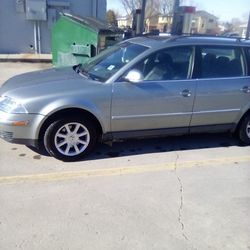 2004 V. W. Passat.    Wagon.  
