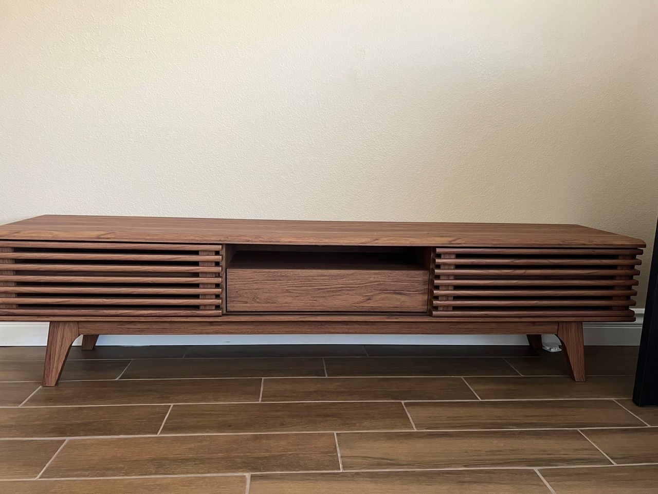 Modway Render 70" Mid-Century Modern Low Profile Entertainment TV Stand, 70 Inch, Walnut Walnut