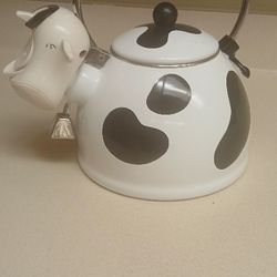M. Kamenstein  VINTAGE   Cow  Kettle 