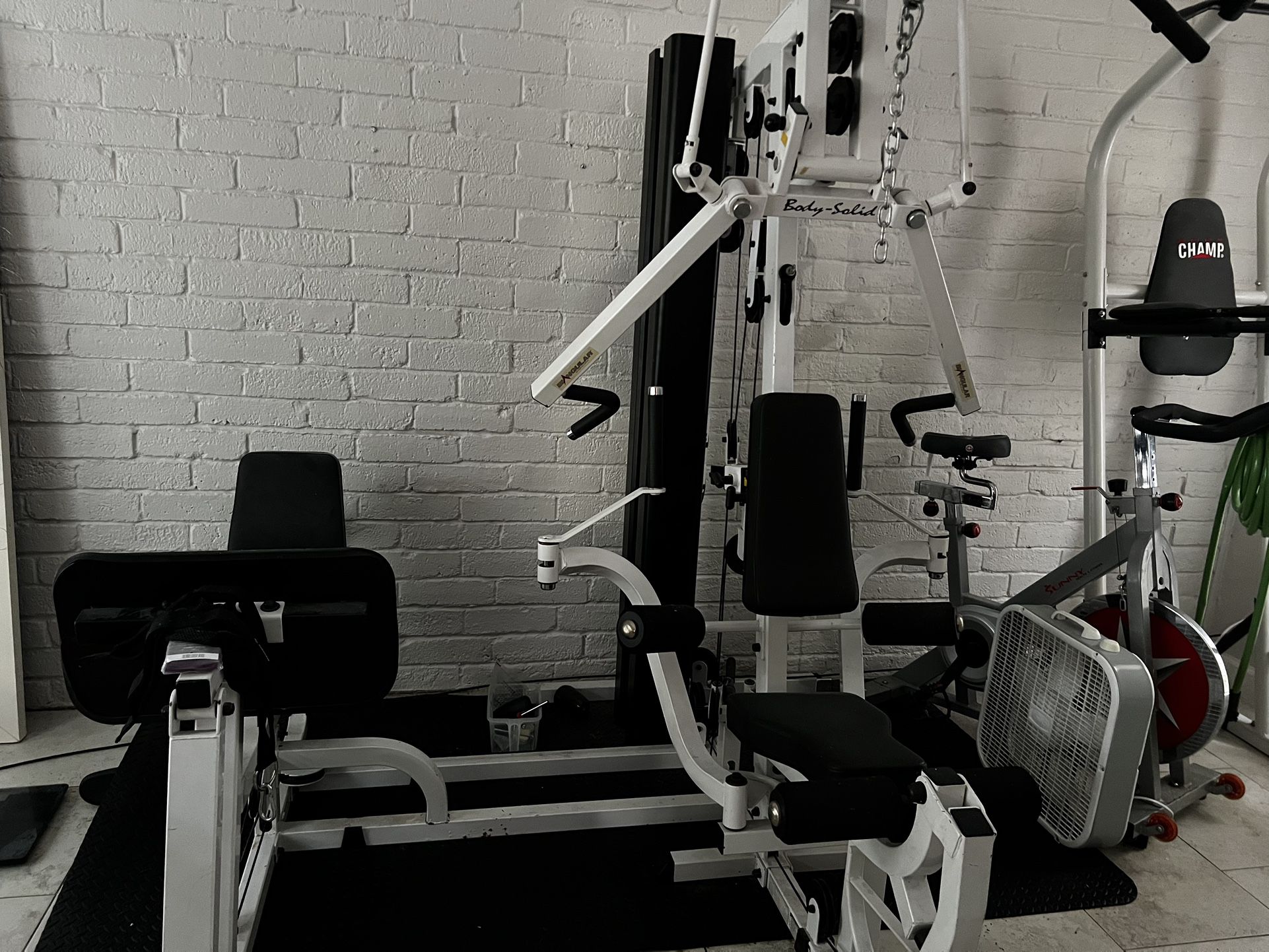 Multi Gym Station  - Professional Equipment 