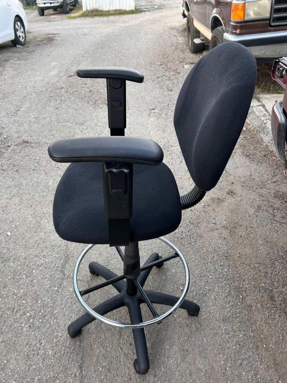 Comfortable Office Chairs