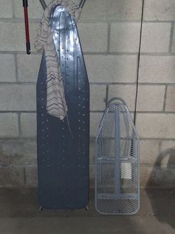 2 ironing boards 《《FREE=FREE》》