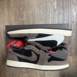 Travis Scott Jordan 1 Low Mocha