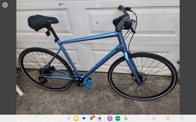 2022 Cannondale Quick Disc Hybrid Commuter Road Bike