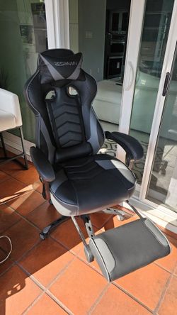 Respawn 110 pro gaming chair