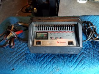 FULLY AUTOMATIC TRICKLE BATTERY CHARGER 75/12/2 AMP