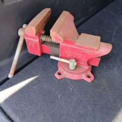 Sears Vintage Anvil Bench Vise