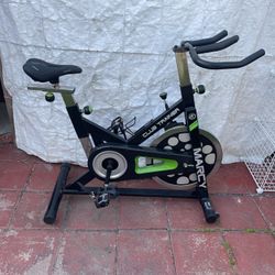 Macy Club Revolution Cycle 