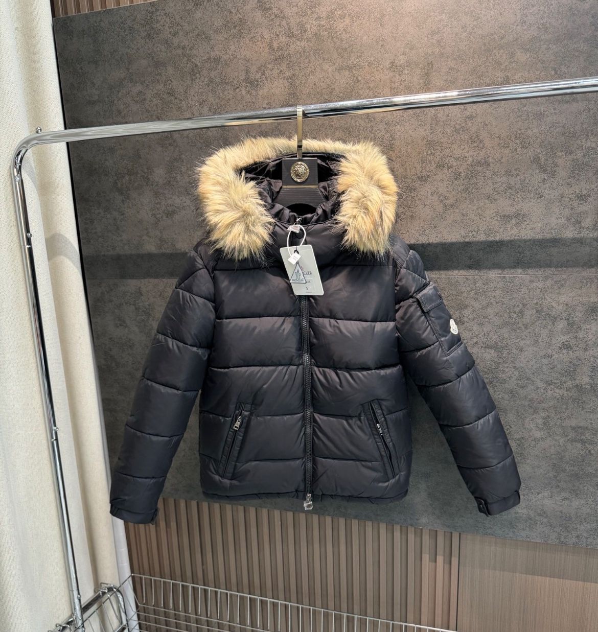 Monocler bomber jacket