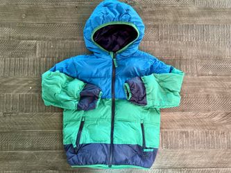 Boys Snow Jacket - Size 6 - Great Condition
