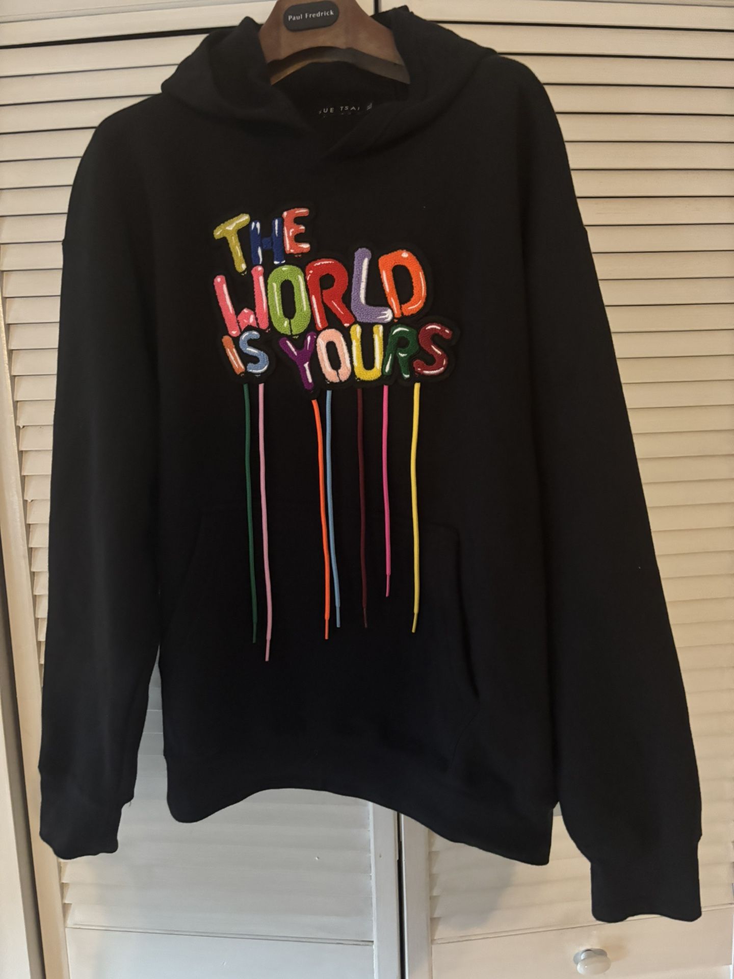 The World Is Yours black Hoodie Size XL