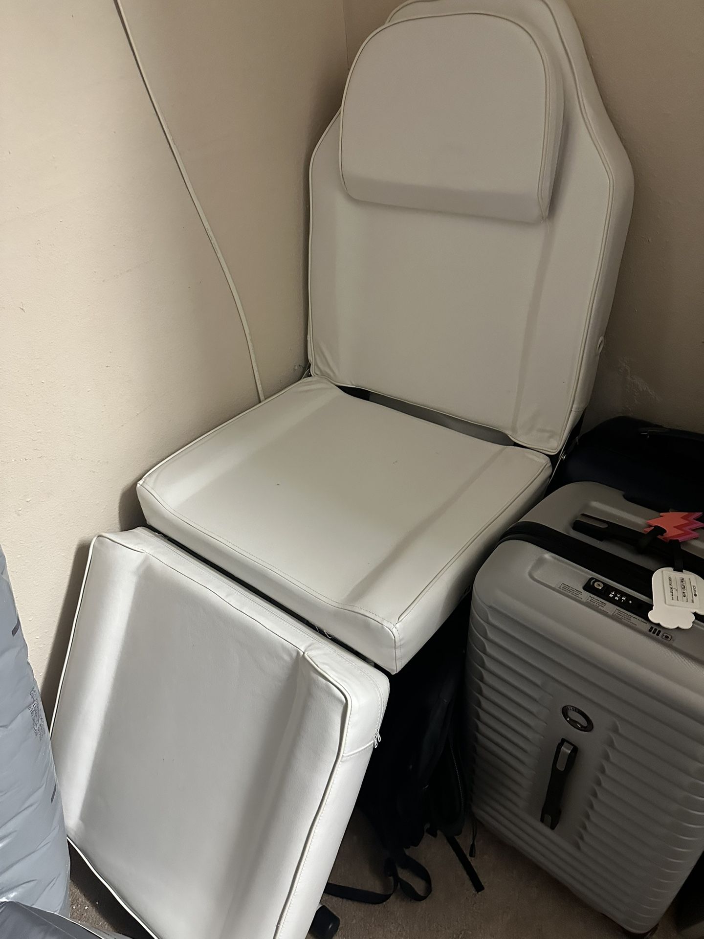 Treatment Chair And Stool