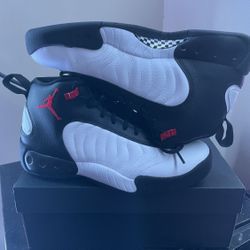 Jordan 12s