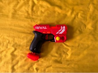 Nerf Rival Knockout XX-100 Red Blaster with 2 Ball Darts