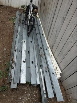 Metal framing studs