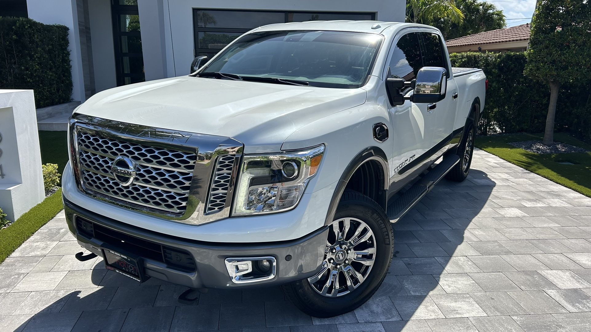 2017 Nissan Titan