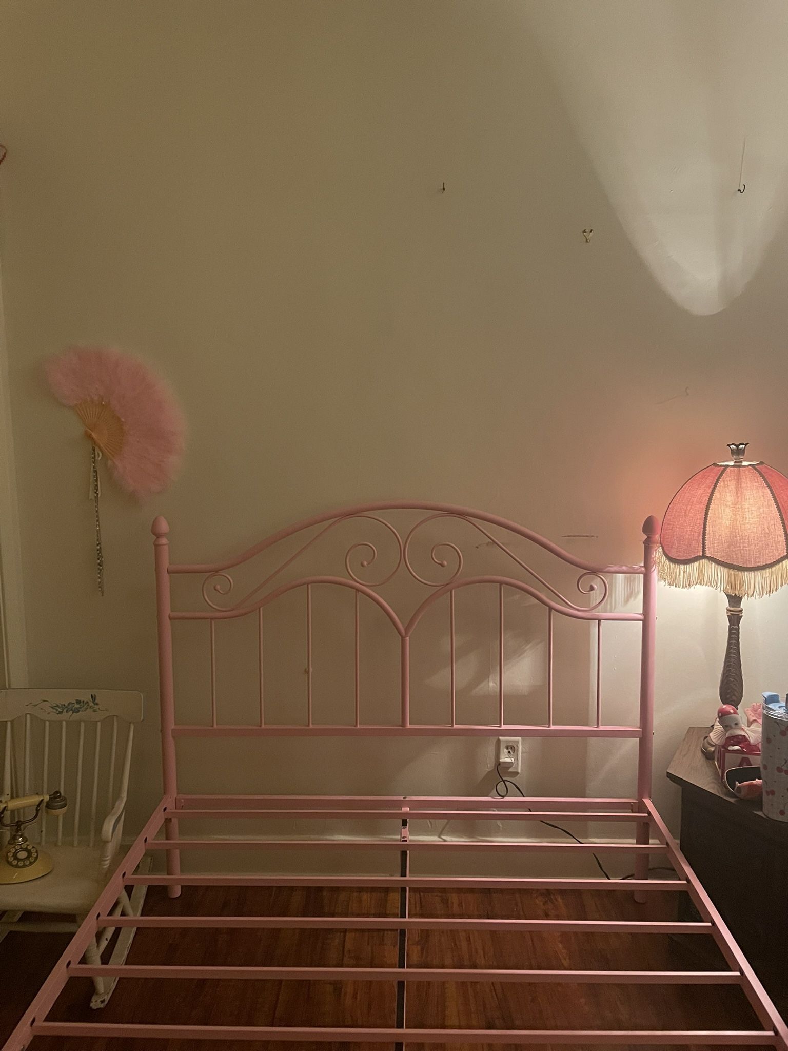 Pink Metal Bed Frame (full)