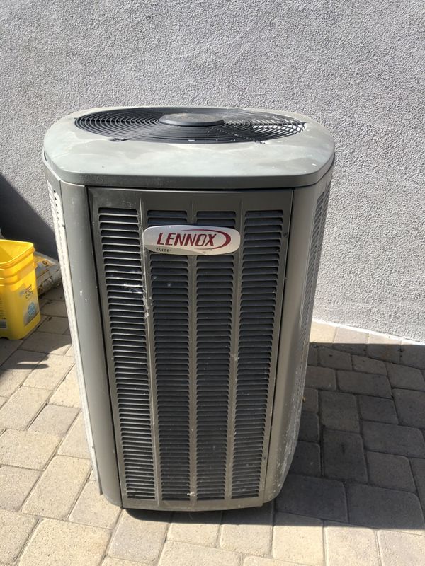 Lennox Elite 4 Ton AC Unit Condenser for Sale in Rancho Cucamonga, CA