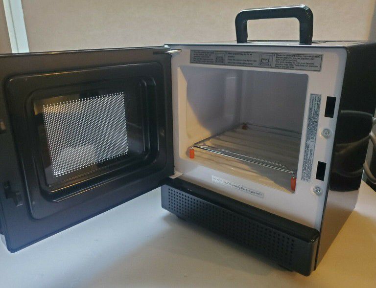 iWaveCube Mini Microwave Black - Office Depot
