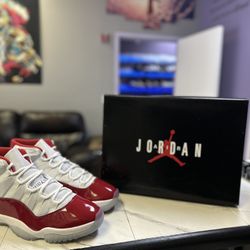Jordan 11 Cherry 