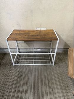 Shoe shelf