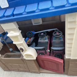 Free Kids Toys And Wheelbarrow 