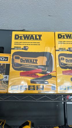 DEWALT 2500A Lithium Jump Starter with USB Power Bank