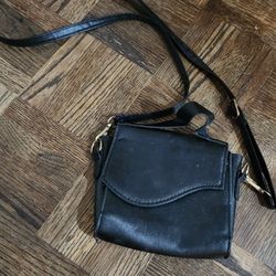 Black Purse