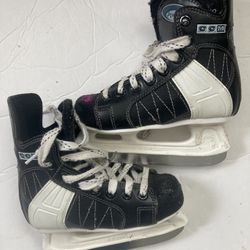 CCM Toddler Sz 11 Hockey Skates 