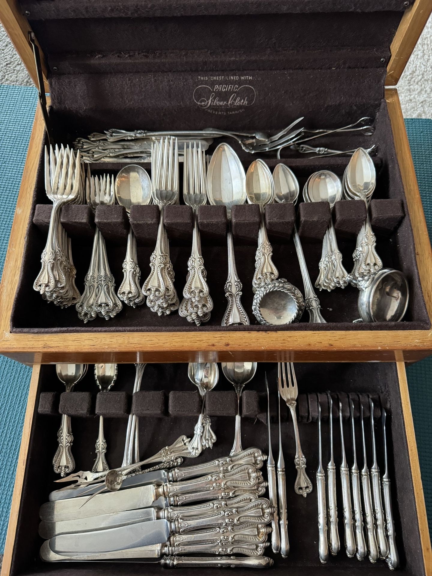 Sterling Silver Old Colonial Flatware