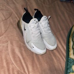 Nike Men’s Air Max 270