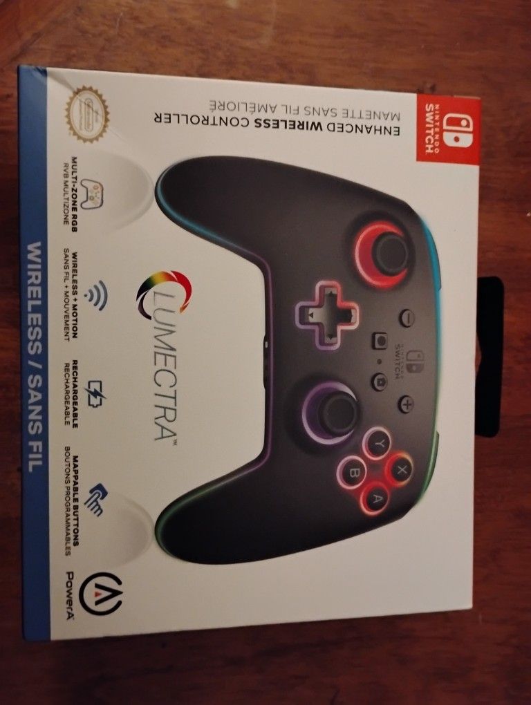 Nintendo Switch Light Up Controller. Brand New