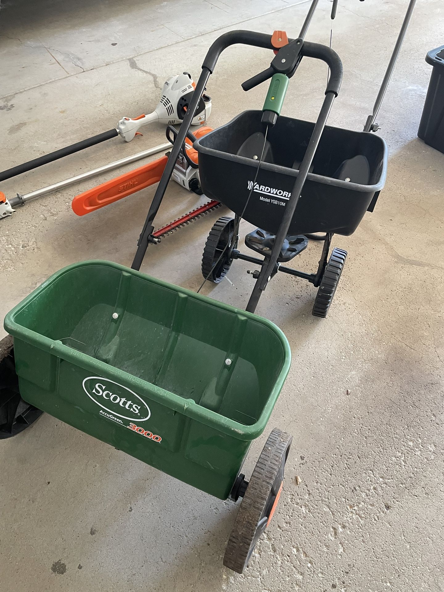 Spreaders