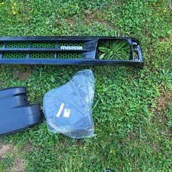 Mazda Pixk Up Parts Grill Amd Bumper Ends 