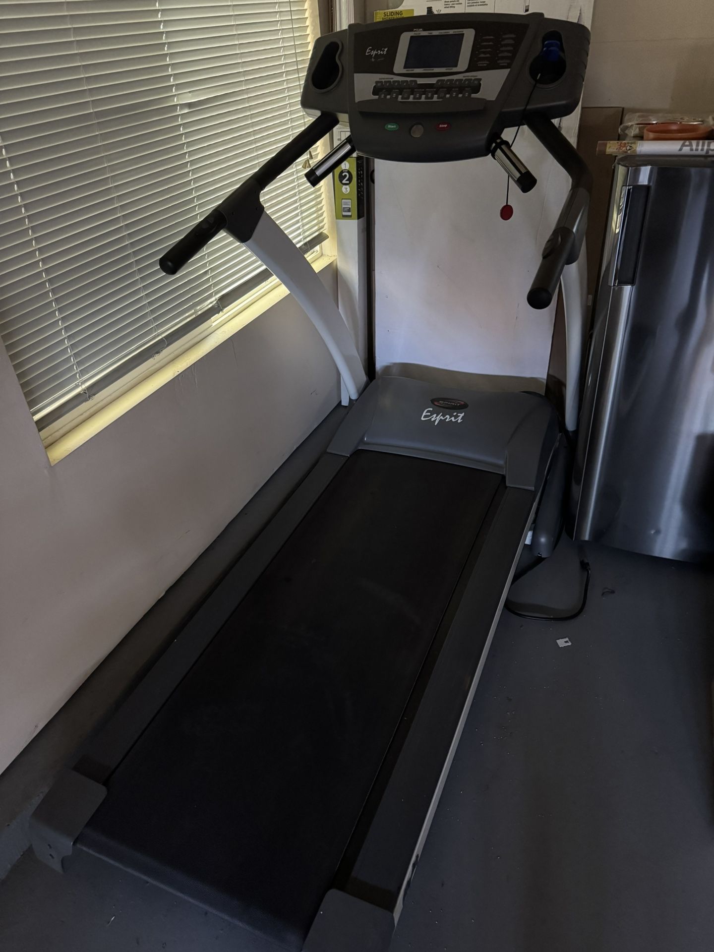 TREADMILL