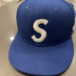 used supreme hats