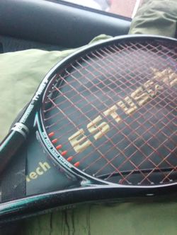 Tennis racket
