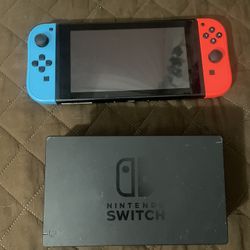 Nintendo Switch 