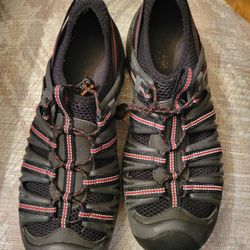 Keen Shoes Mens 9.5