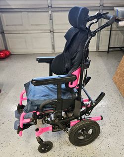 Sunrise Medical Quickie Iris Tilt-In-Space Manual Wheelchair