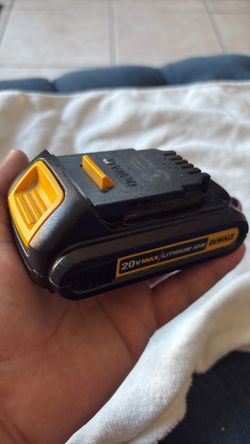 DeWALT Battery