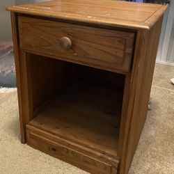 Corner Table / Night Lamp Table