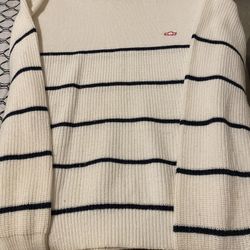 Men’s Size Medium Sweater