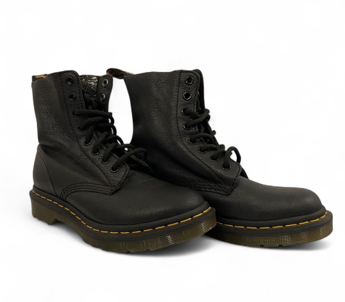 Women’s Dr Martens Boots - Like New