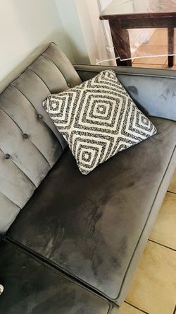 Sofa-cama (couch-bed)