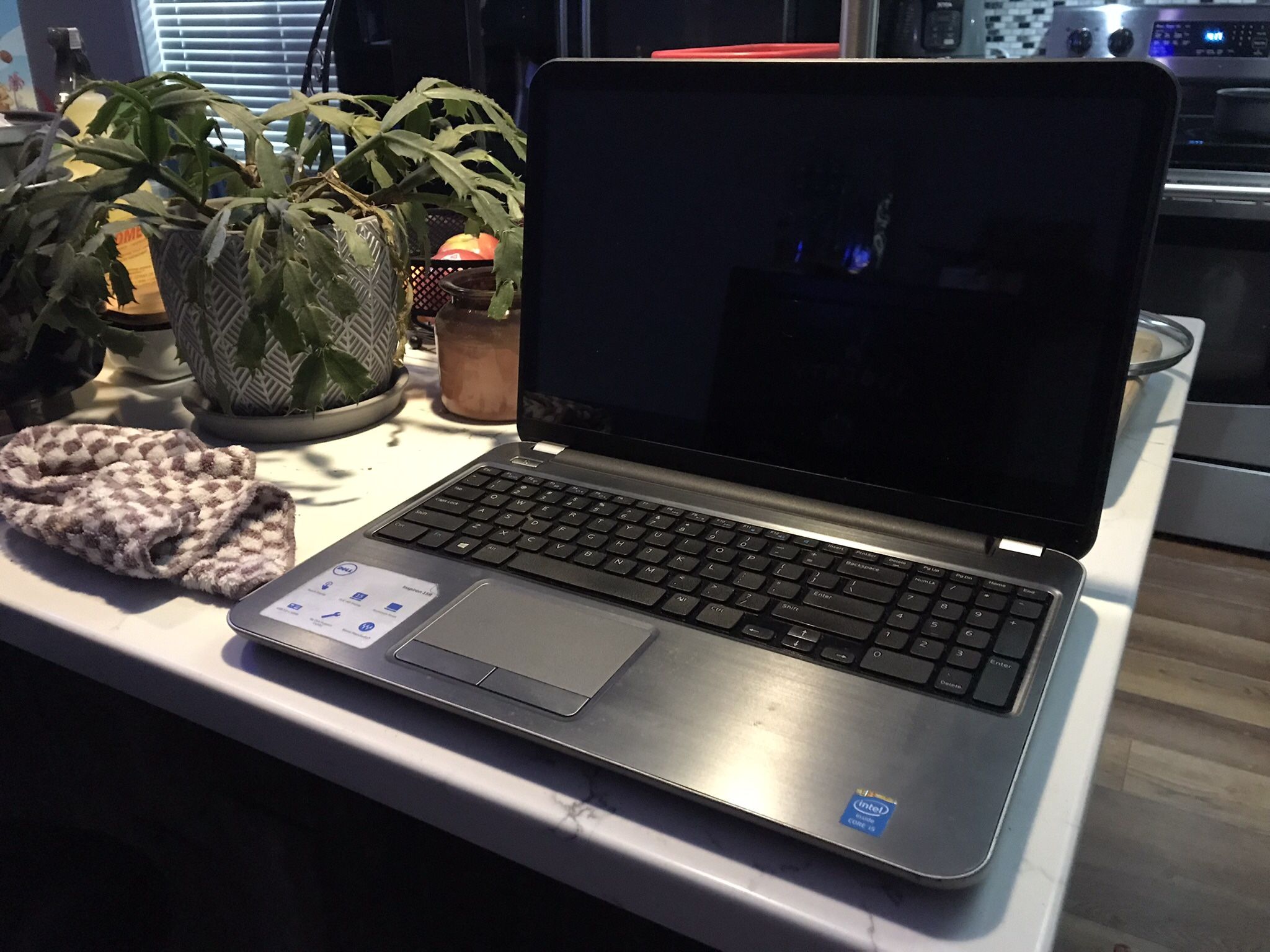 DELL LAPTOP