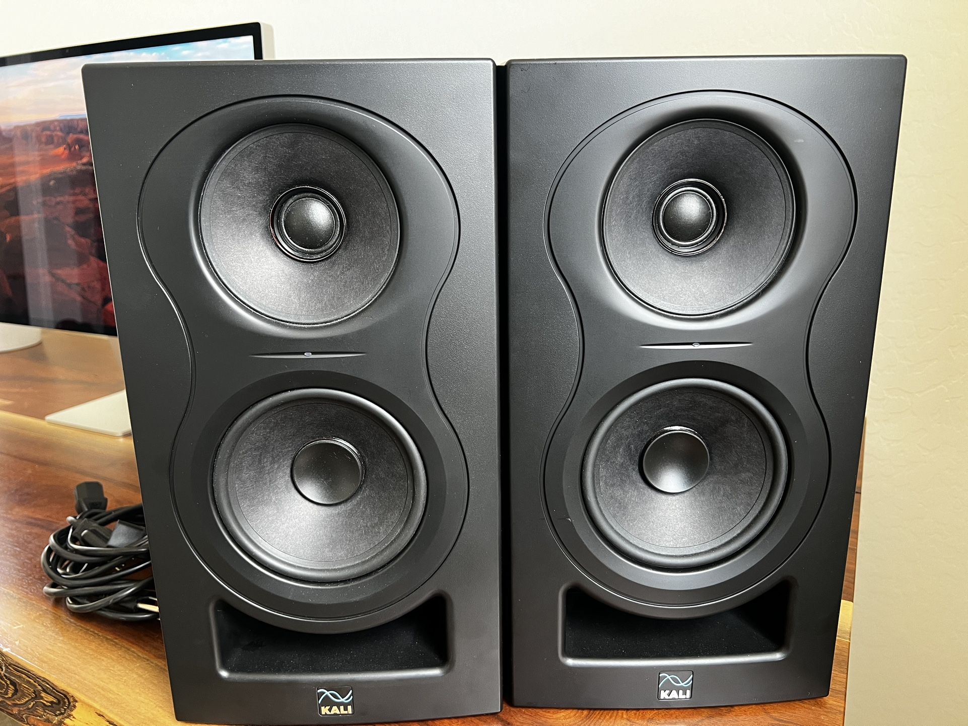 Kali iN5 Monitors With Wall Mount Brackets Studio Speakers