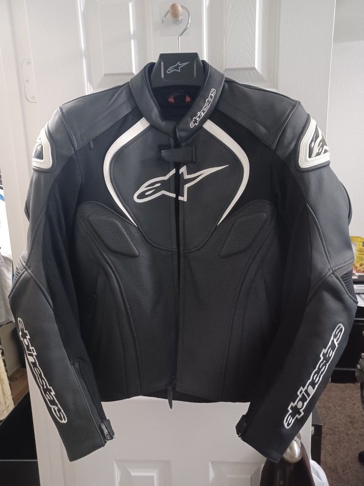 Alpinestars Jaws Perforated Leather Motorcycle Jacket for Sale in