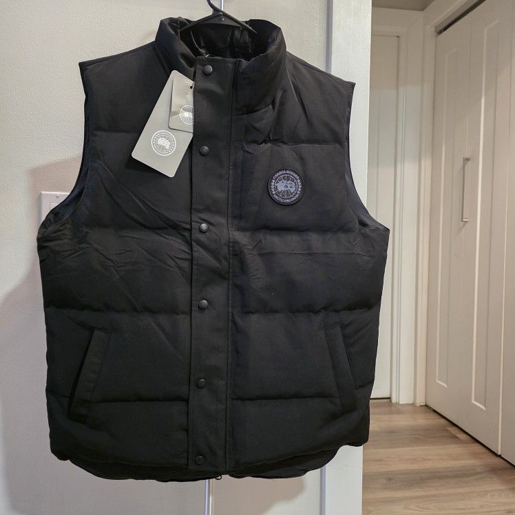 CANADA GOOSE VEST MEN SIZE L/XL