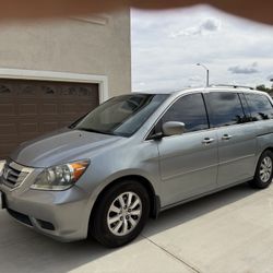 Honda Odyssey Mini Van Ven Minivan